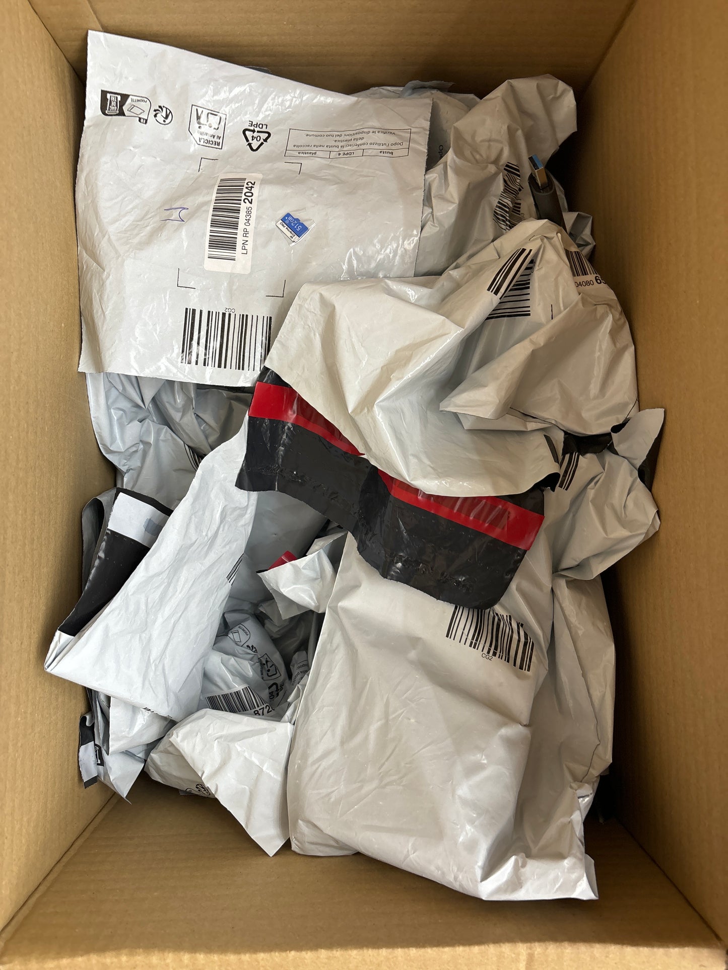 Amazon Händler Ultimation Aktion mit 20 Boxen & 5 Gewinner