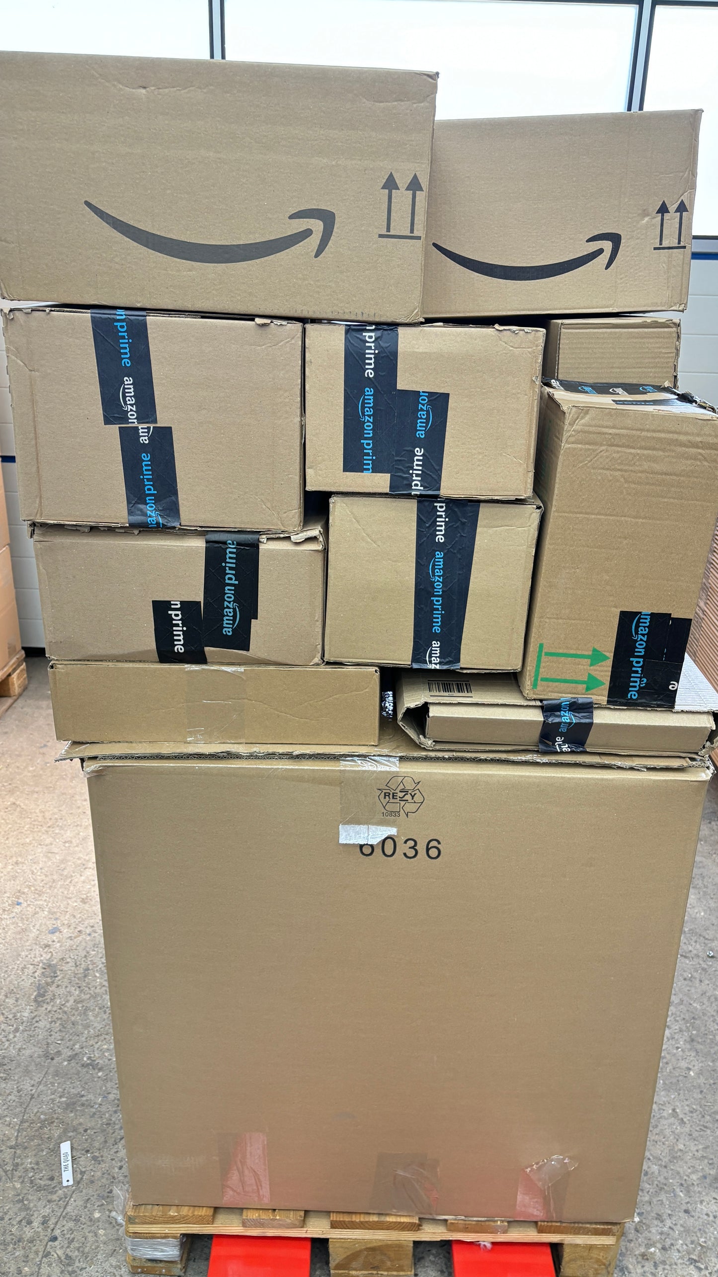 Amazon Flohmarkt Retouren Mix Palette + Amazon Mix Boxen Warenwert ca 3800€