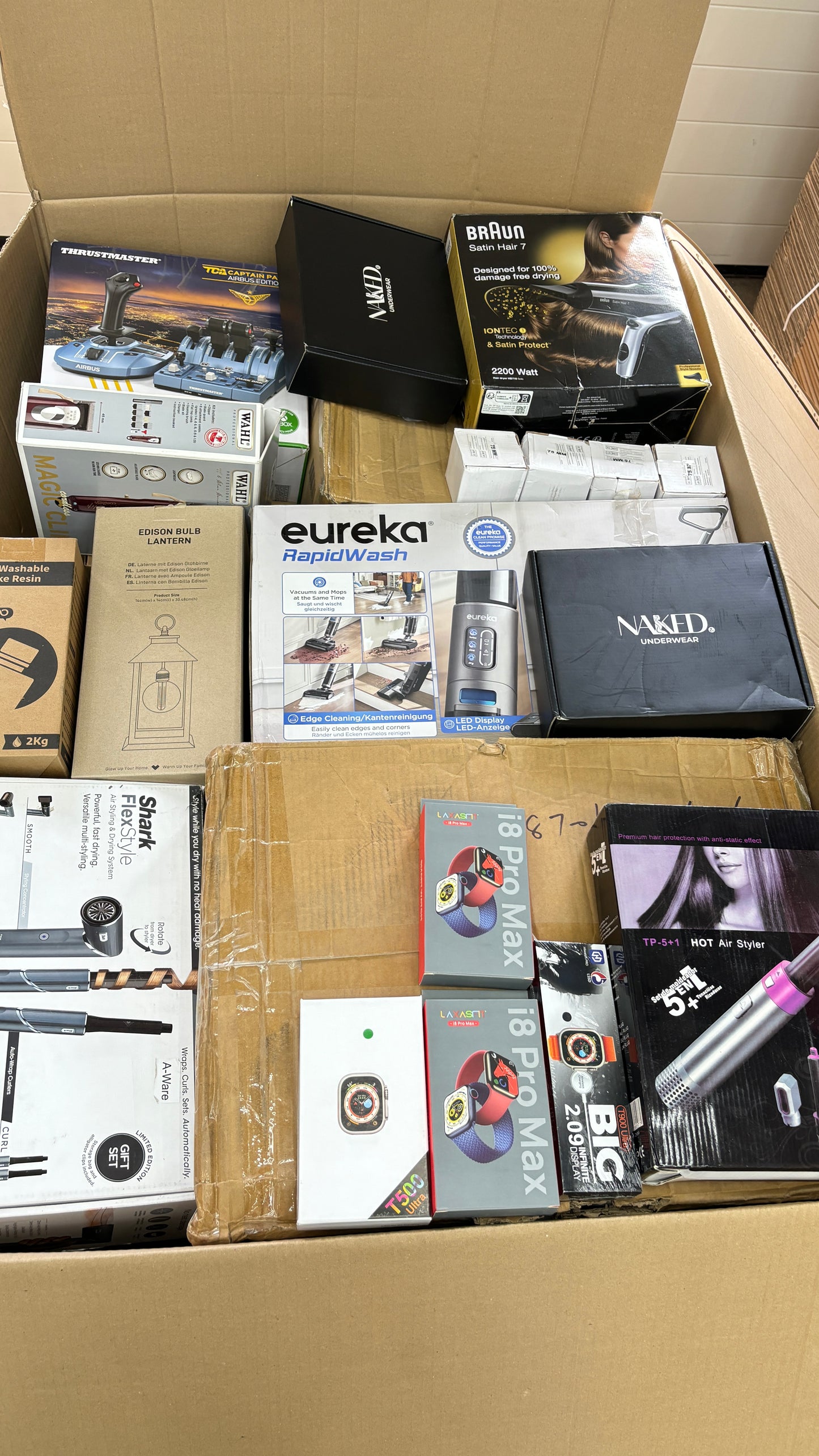 Amazon Flohmarkt Retouren Mix Palette + Amazon Mix Boxen Warenwert ca 3800€