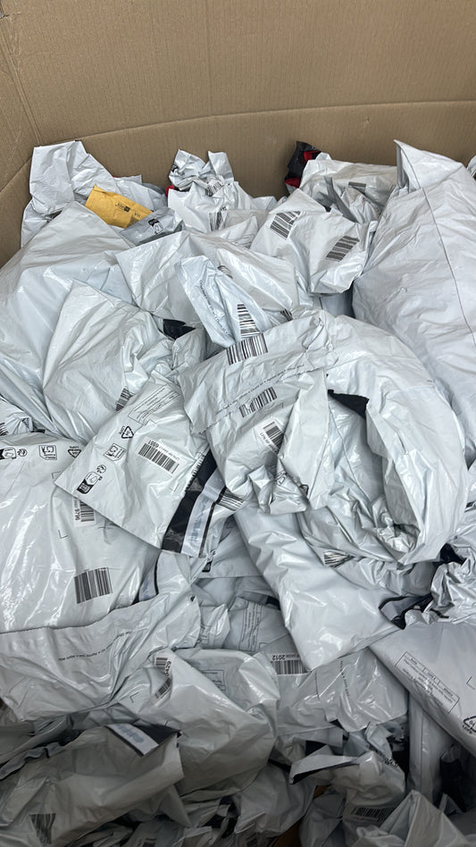 150x Amazon Retouren Secret Packs ungeöffnet