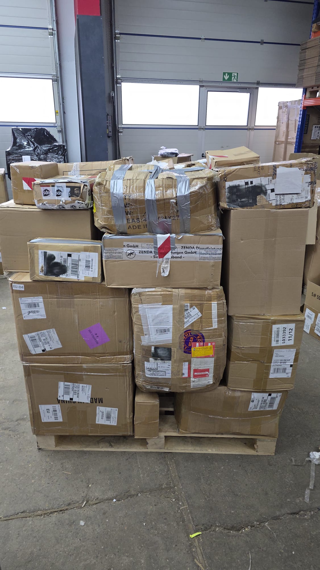 Ungeprüfte Amazon FBA Pakete & Versandpakete Palette  + GRATIS SPEDITION - 1902#02